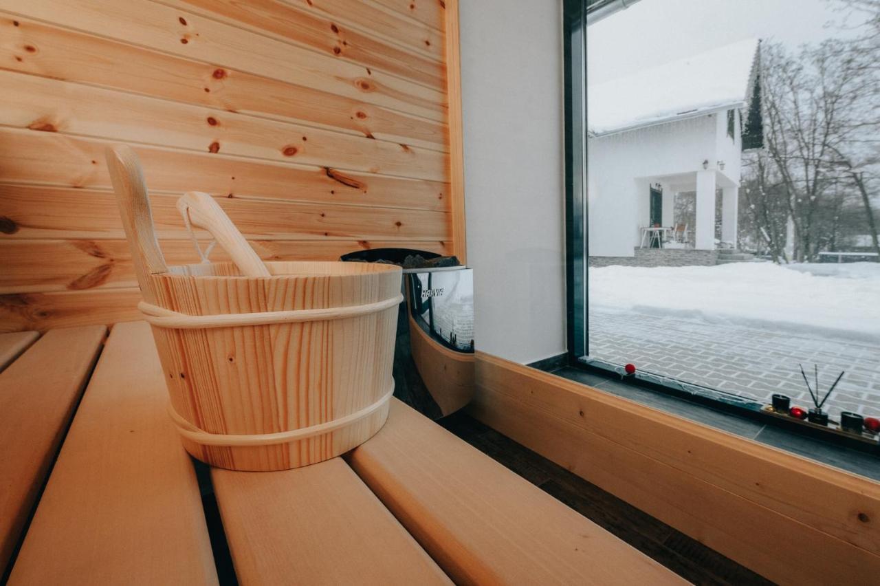 Bed and Breakfast Kadarhaz Vlahita Zewnętrze zdjęcie